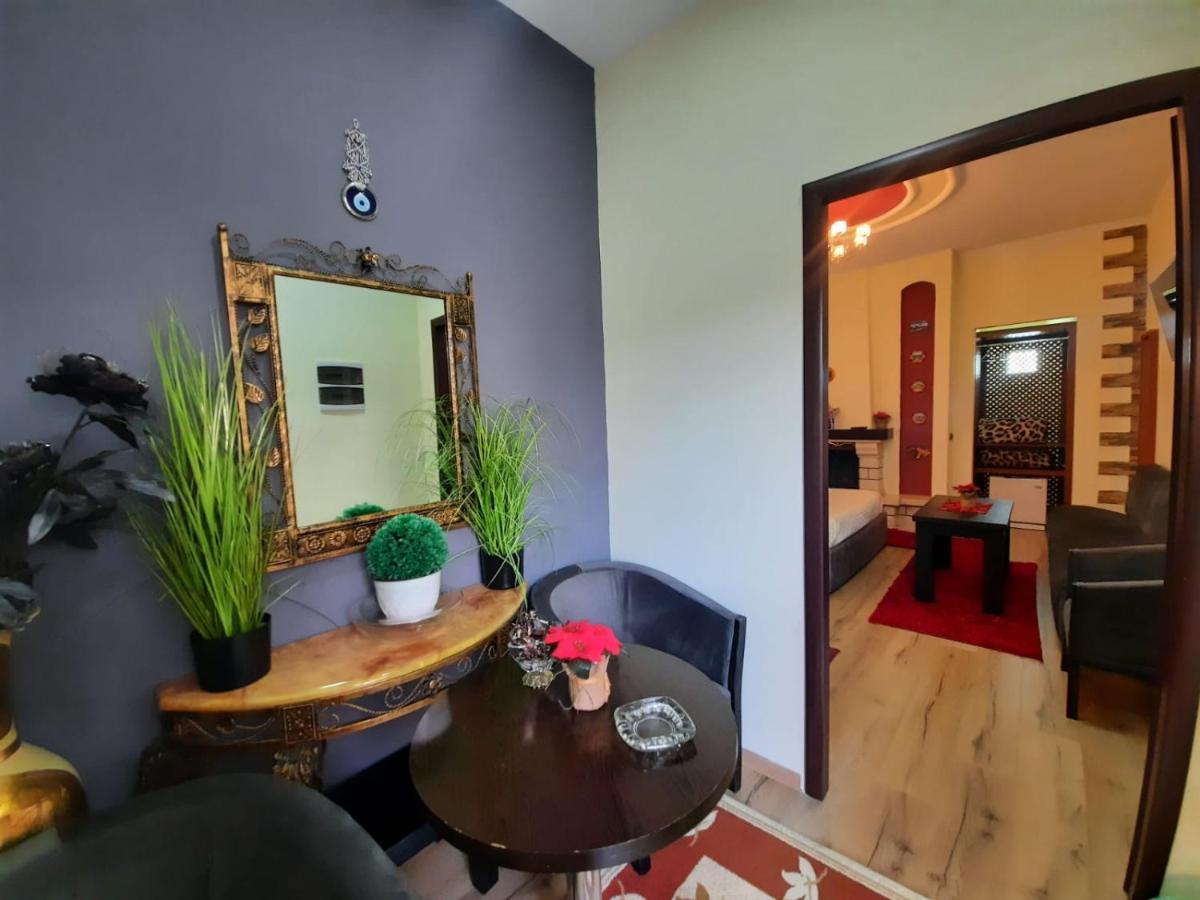 Villa 53 티라나 외부 사진