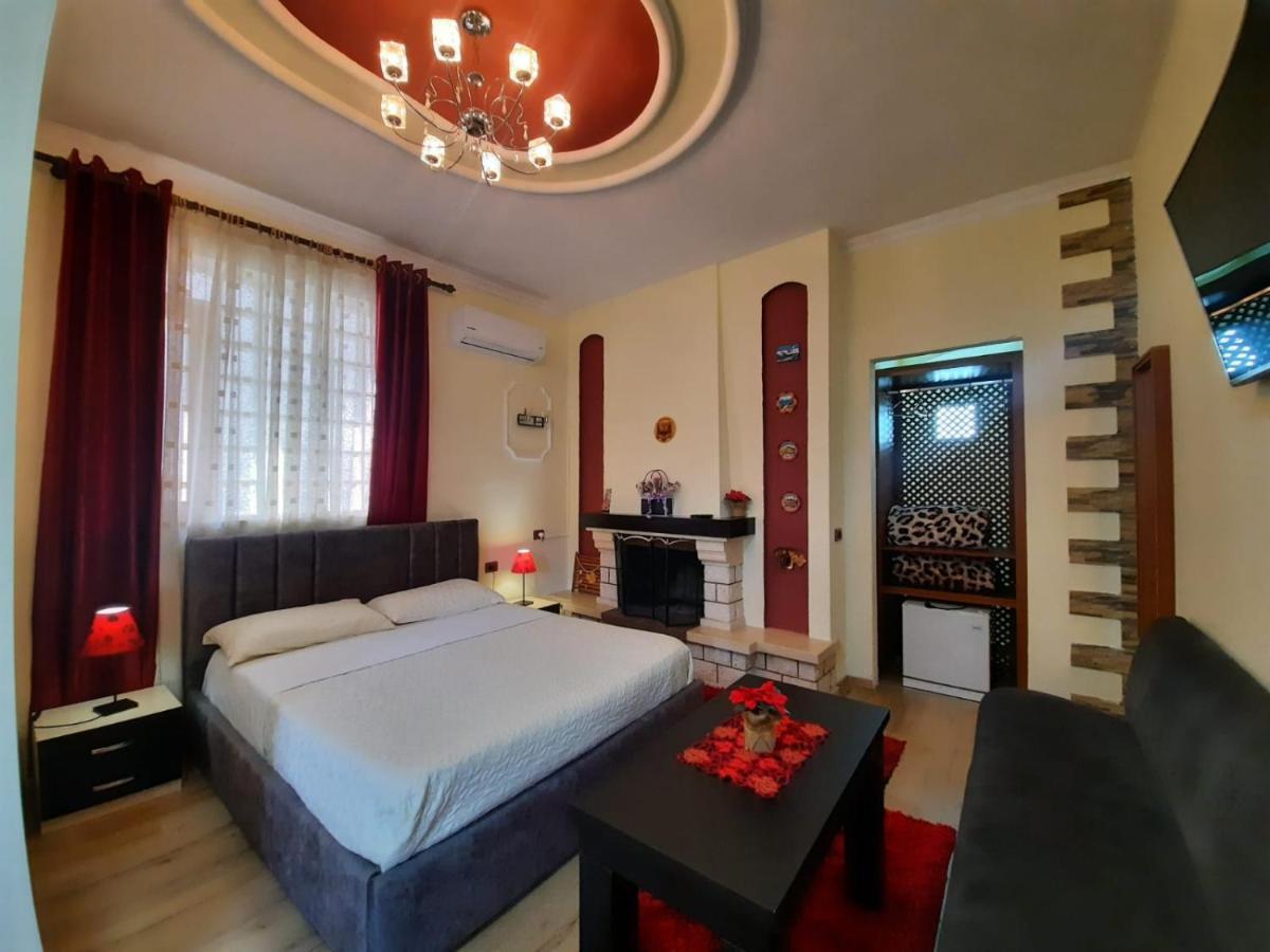 Villa 53 티라나 외부 사진