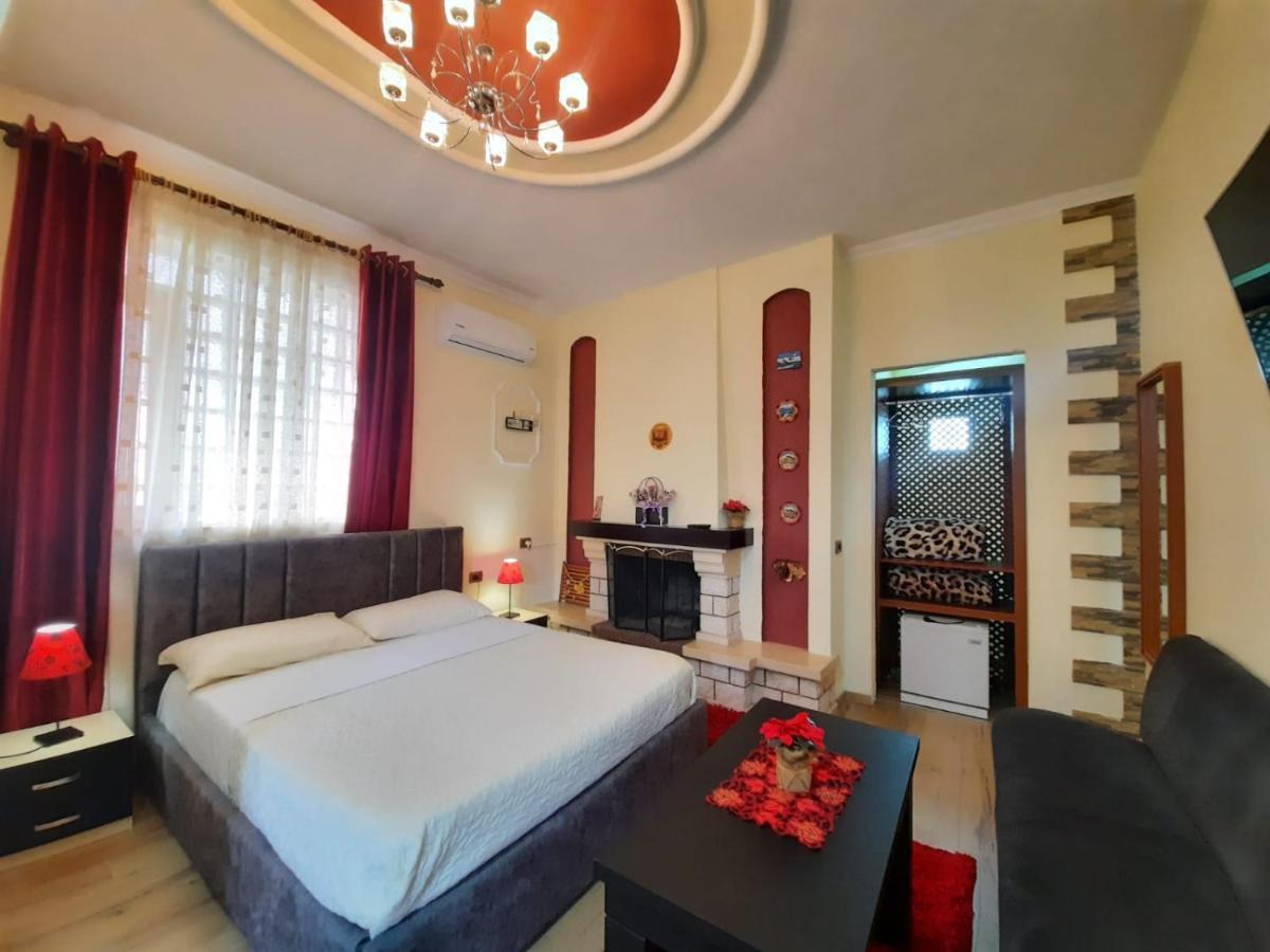 Villa 53 티라나 외부 사진