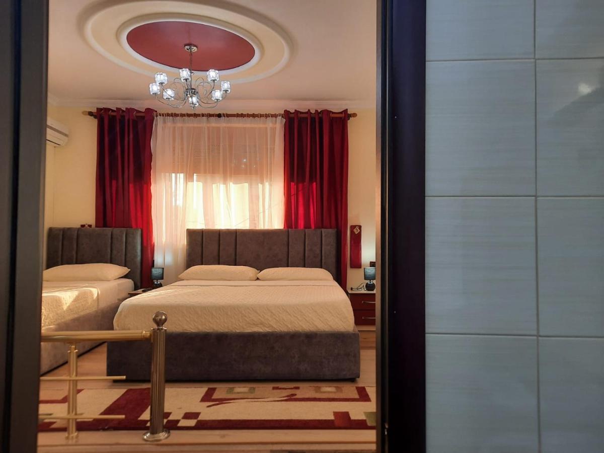 Villa 53 티라나 외부 사진