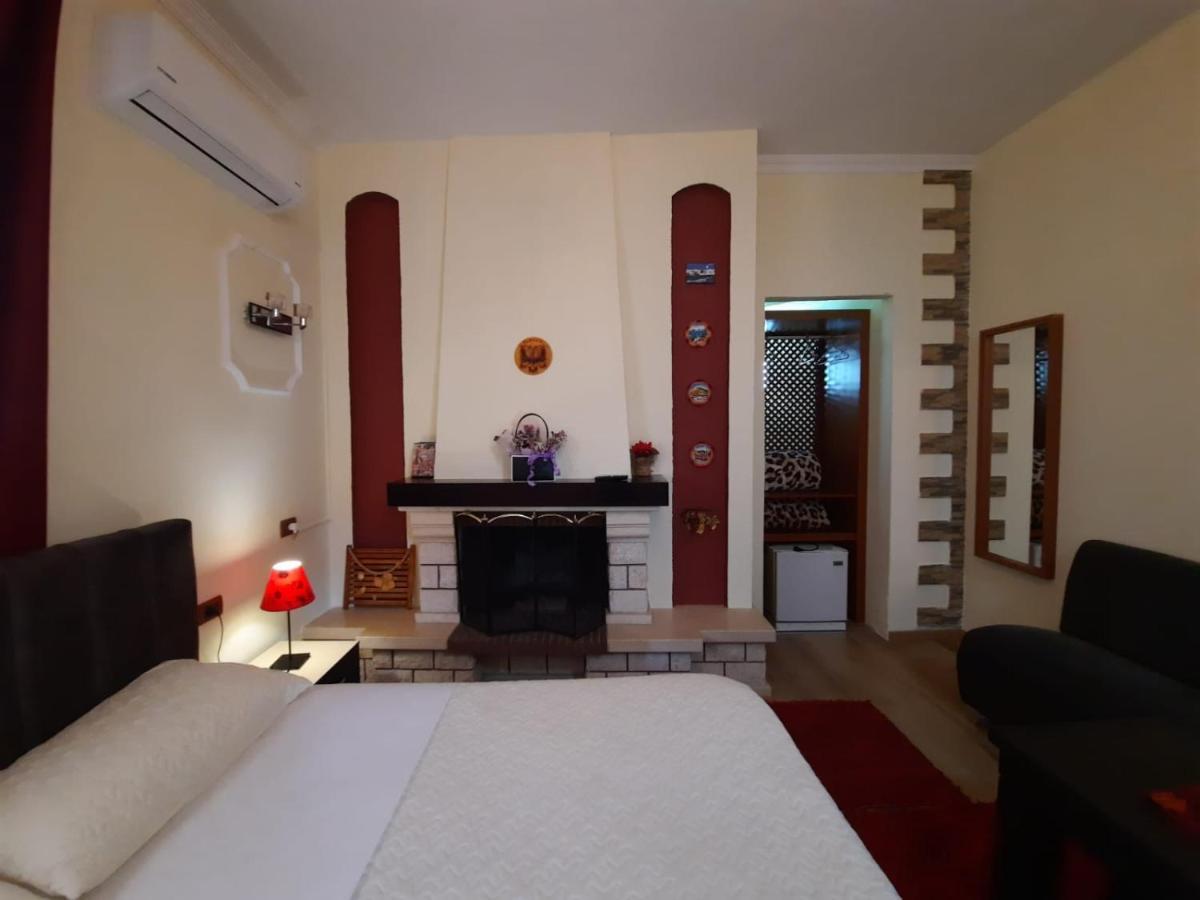 Villa 53 티라나 외부 사진